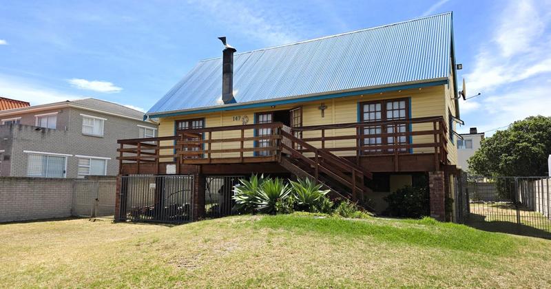 4 Bedroom Property for Sale in Franskraal Western Cape